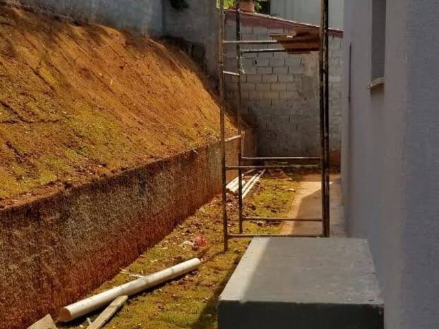 Casa para Venda em Atibaia - 5