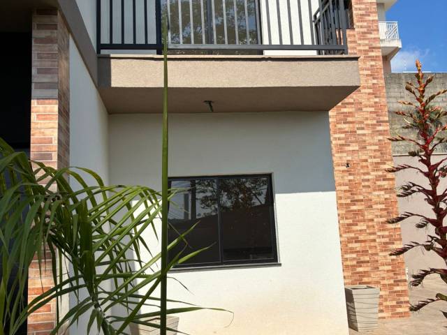 #311 - Casa para Venda em Atibaia - SP - 1